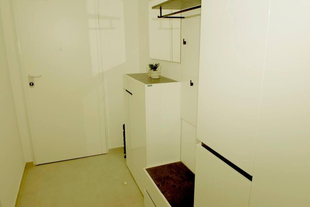 Camino Split - Apartment Near Mall Of Spalato Esterno foto